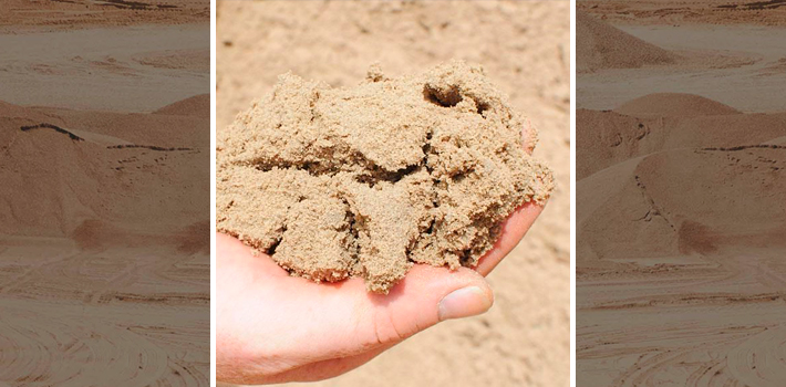 Строительный песок в мешках